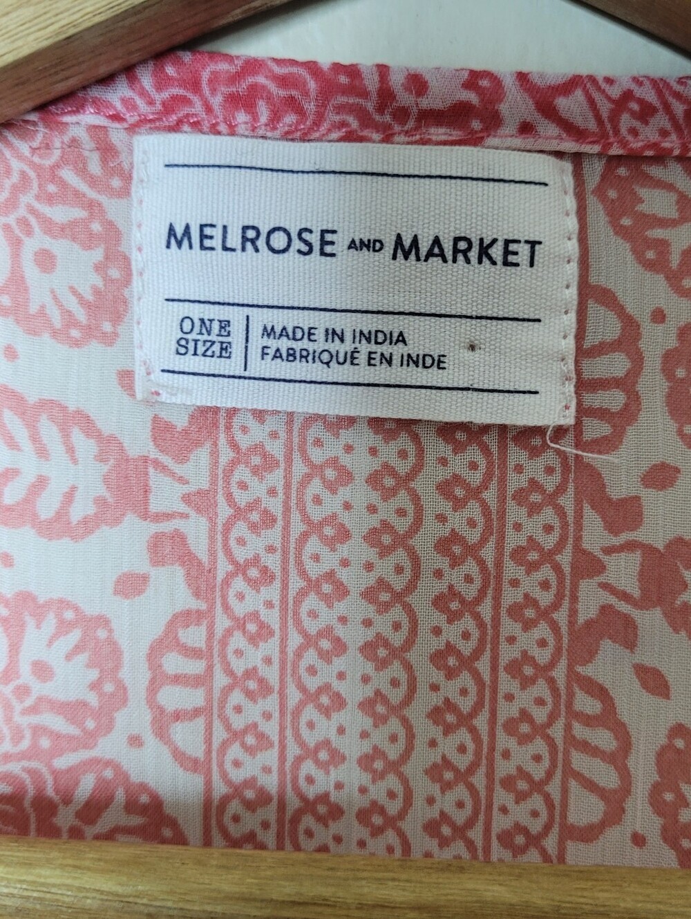 Melrose and Market Sheer Kimono - Picture 6 of 7